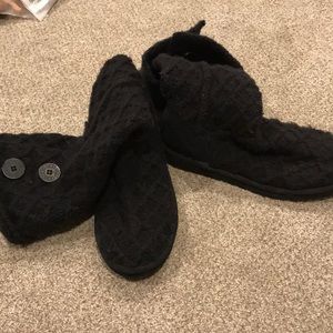 Ugg knit boots